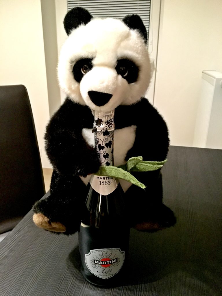 Panda slavil 10 000 na instagramu.