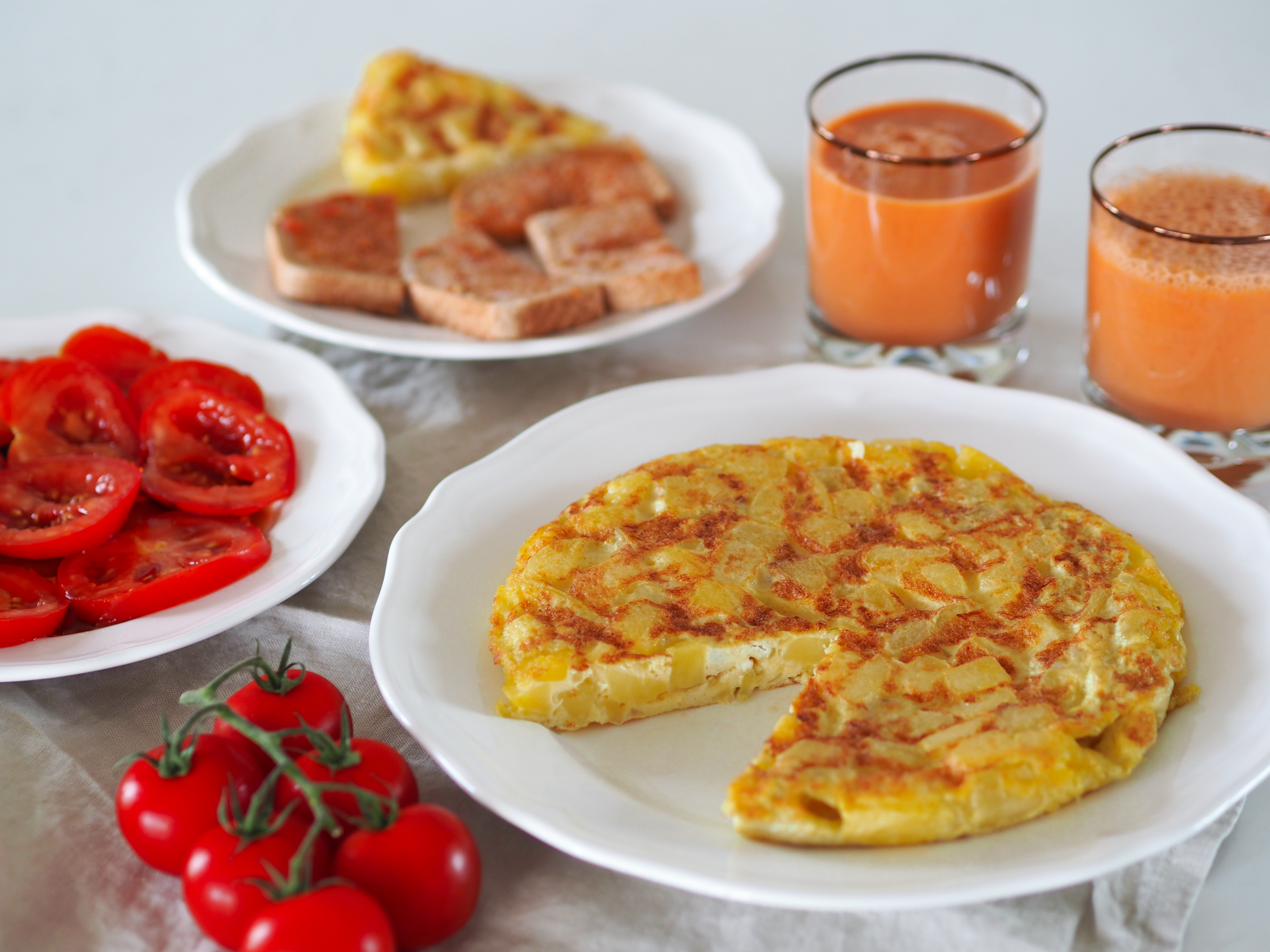 Tortilla de patatas neboli španělská omeleta