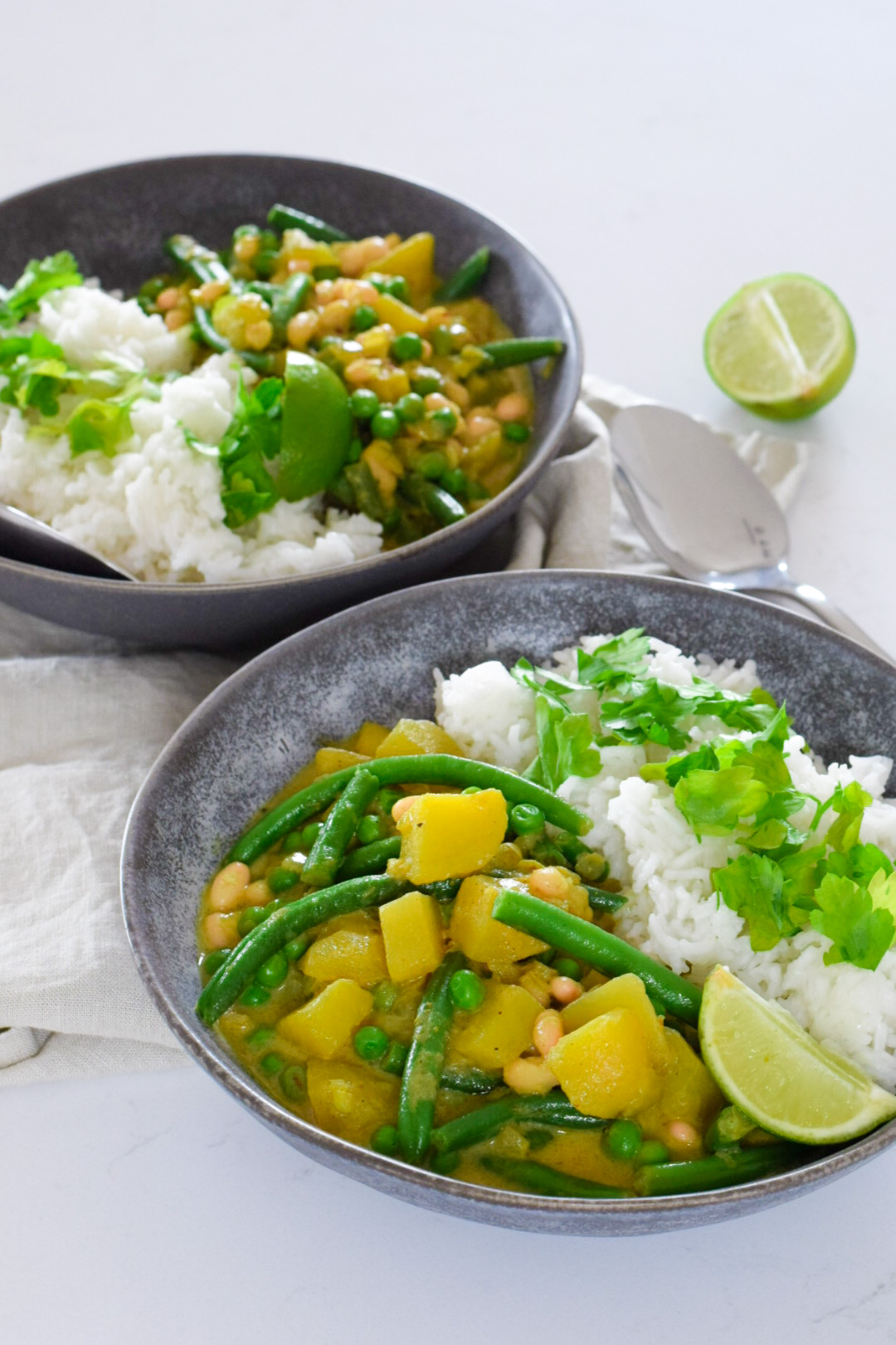 Fazolové kari s bramborem