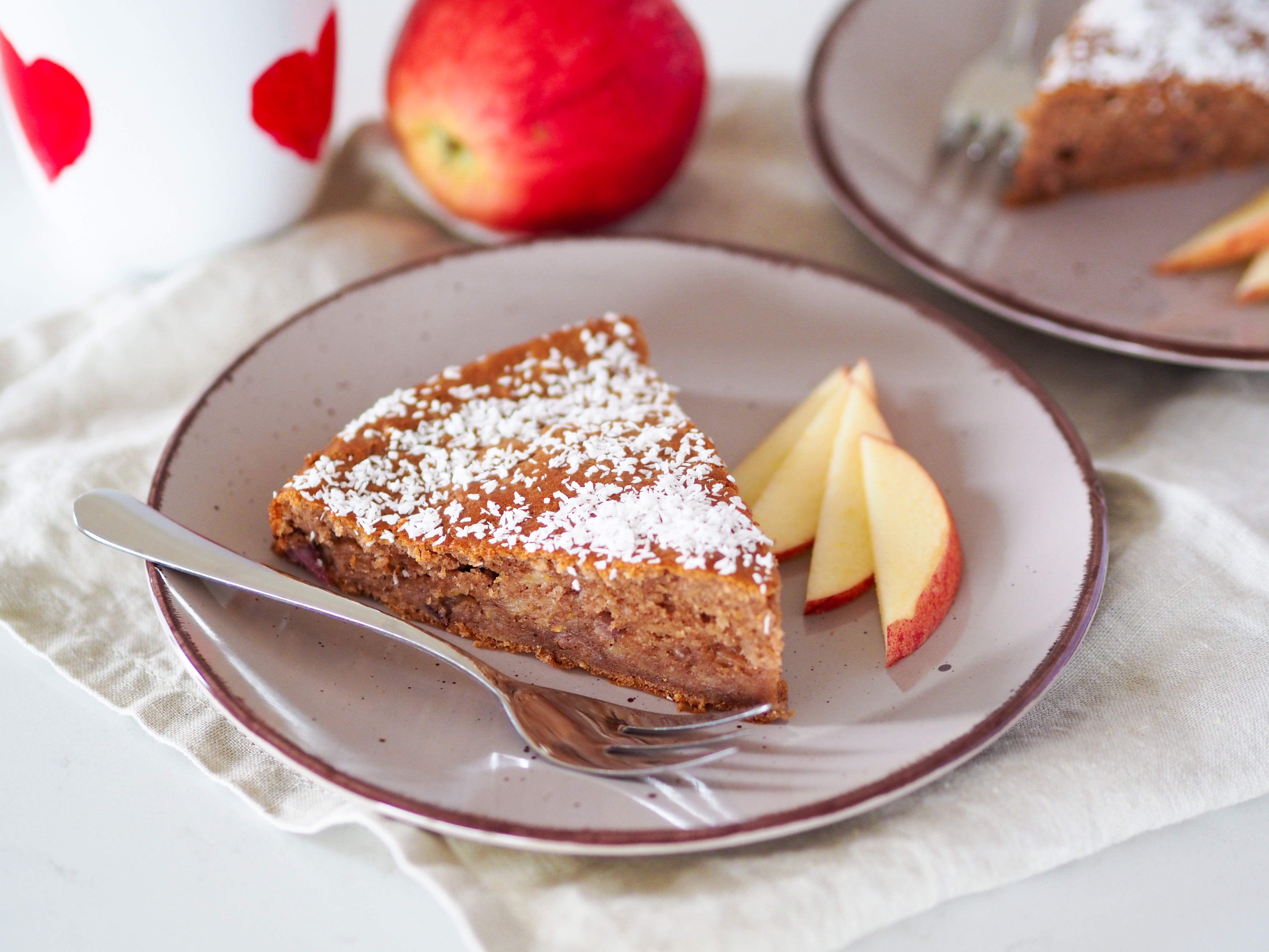 Jablečný celozrnný perník